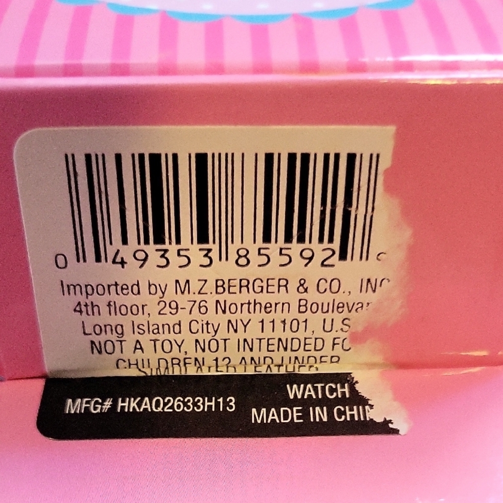 Hello Kitty Pink Leopard Pattern Watch - Picture 5 of 8